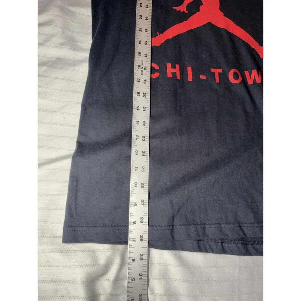 Air Jordan Chi-town Black Red T Shirt Size Small